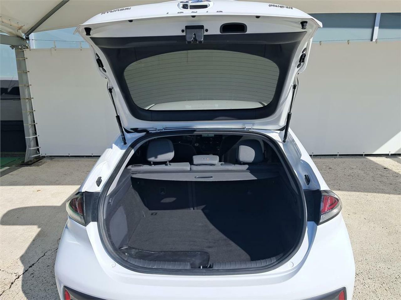 Hyundai IONIQ 1.6 GDI PHEV Tecno DCT - Foto 2