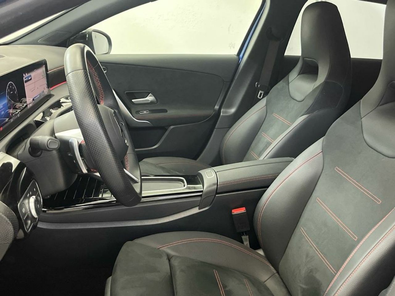 Mercedes Clase A 180 Compacto - Foto 2