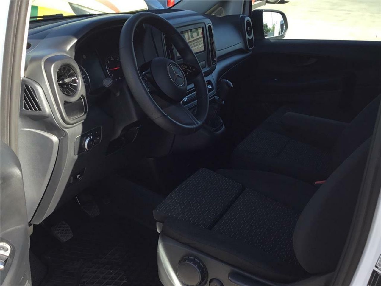 Mercedes Vito 114CDI 100kW furgón Pro larga - Foto 2