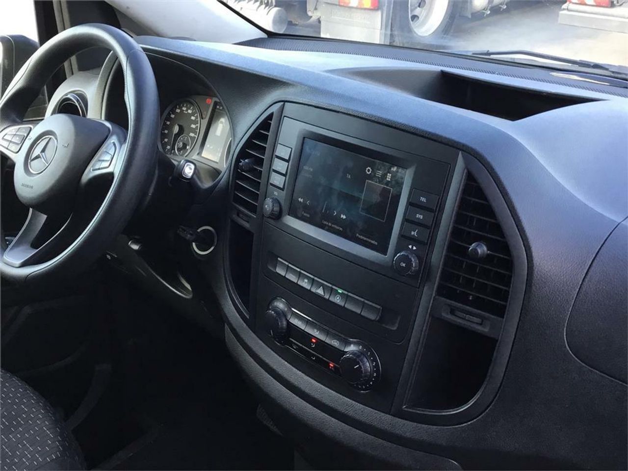 Mercedes Vito 116CDI AT 120kW Tourer Pro Larga - Foto 2