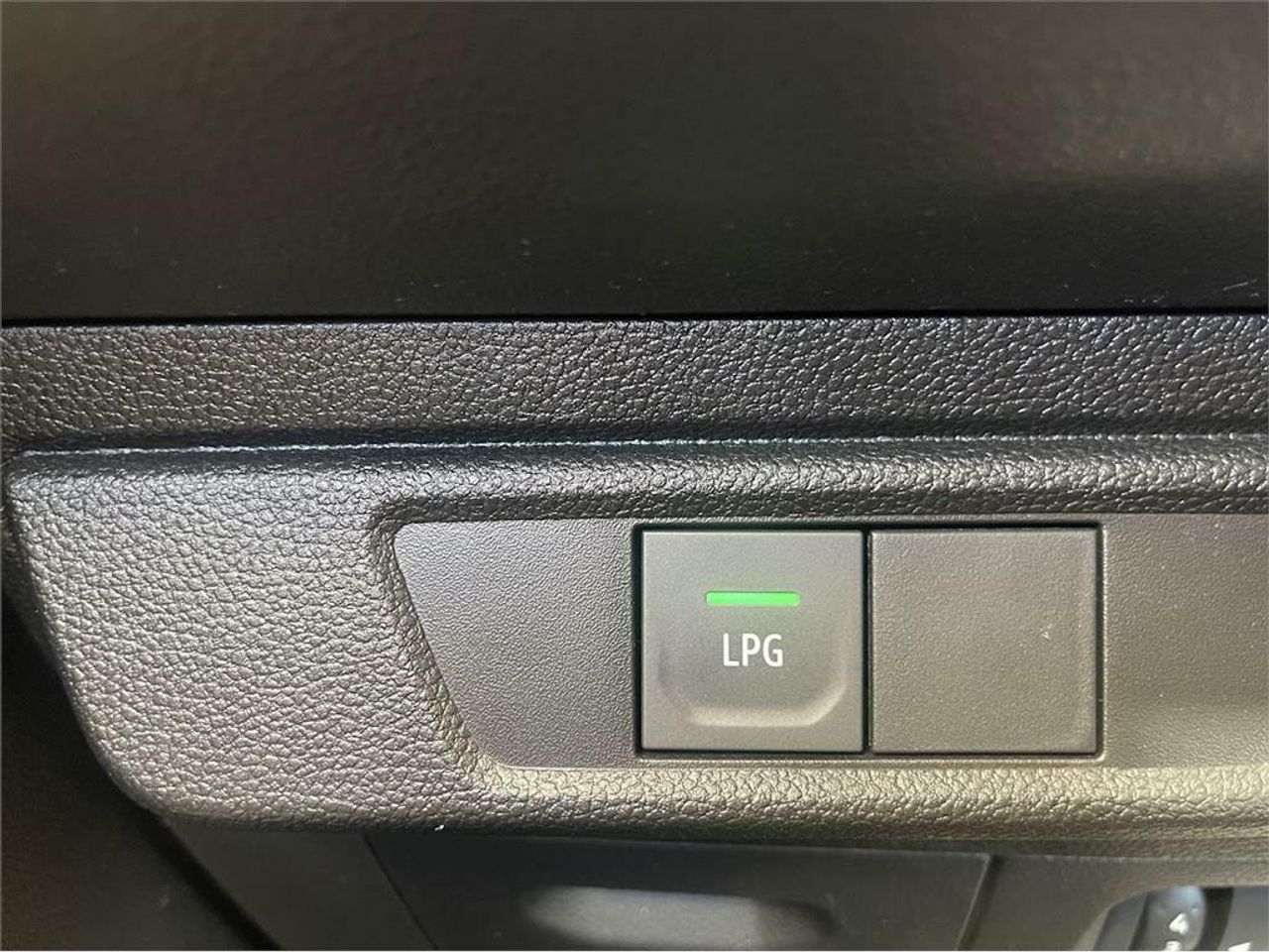 Dacia Sandero Stepway Essential 74kW (100CV) ECO-G - Foto 2