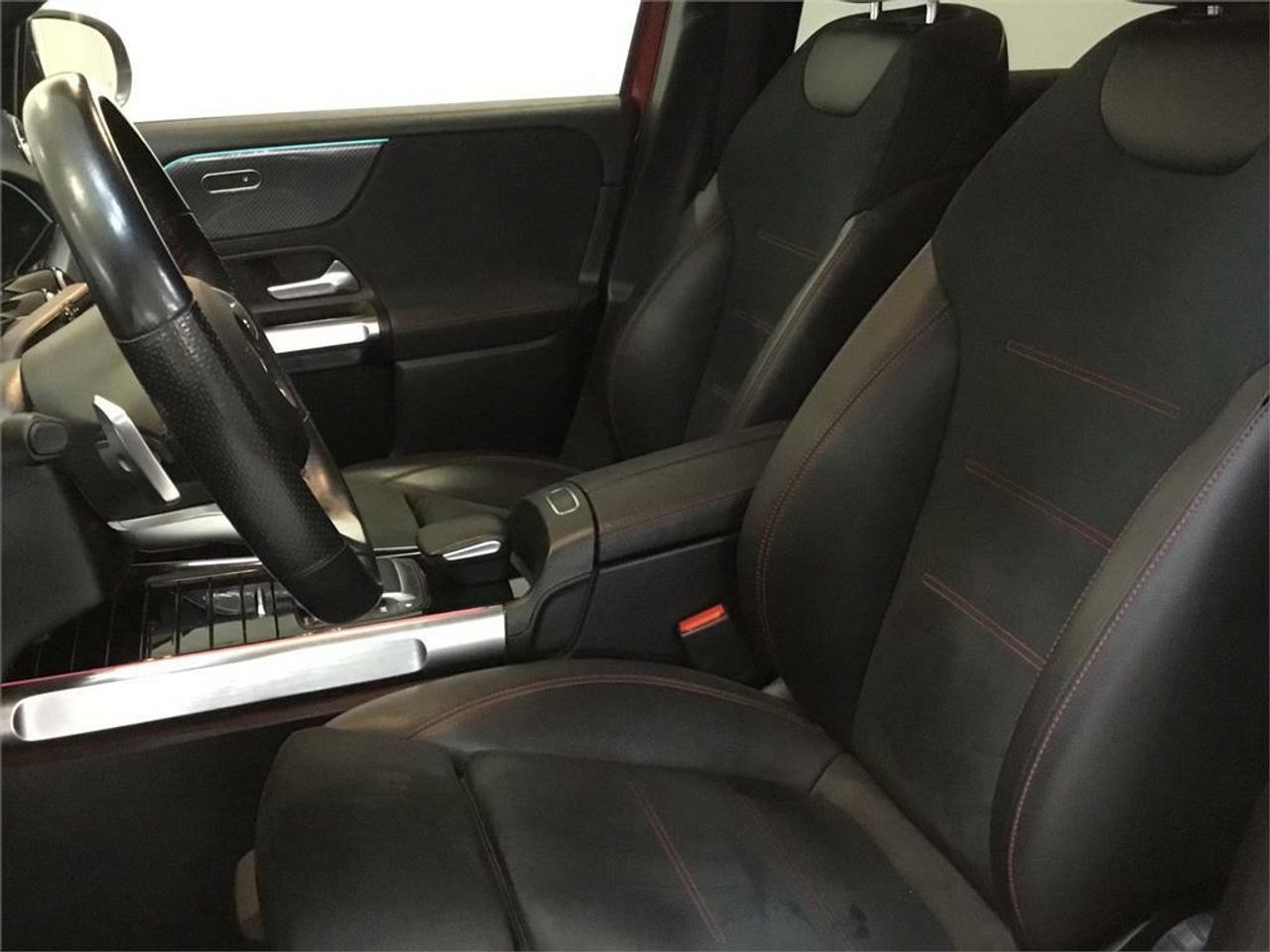 Mercedes Clase GLB 2.0 GLB 200 D DCT 110KW (150CV) - Foto 2