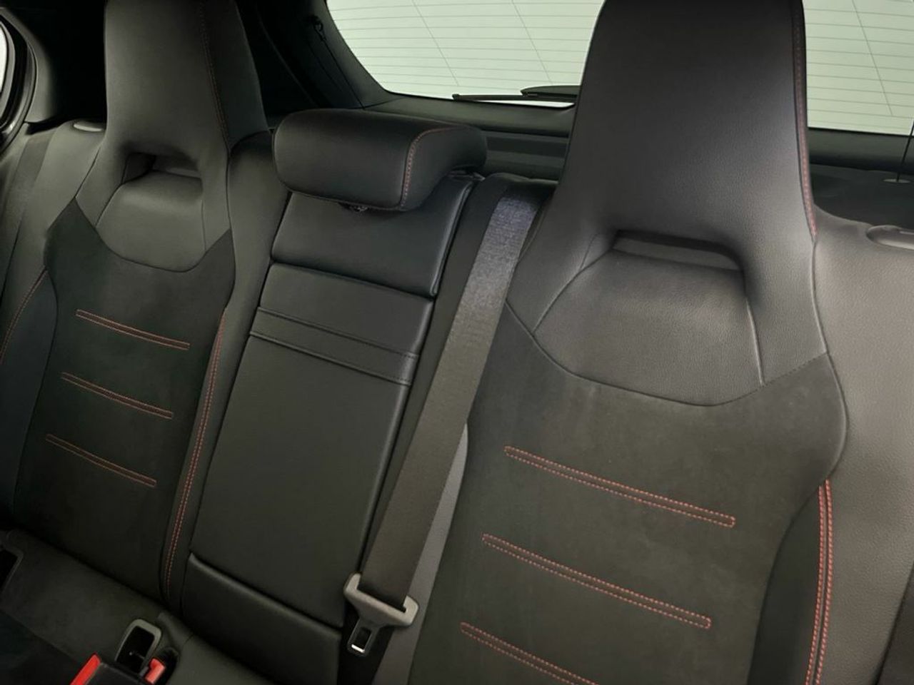 Mercedes Clase A 200 d Compacto - Foto 2