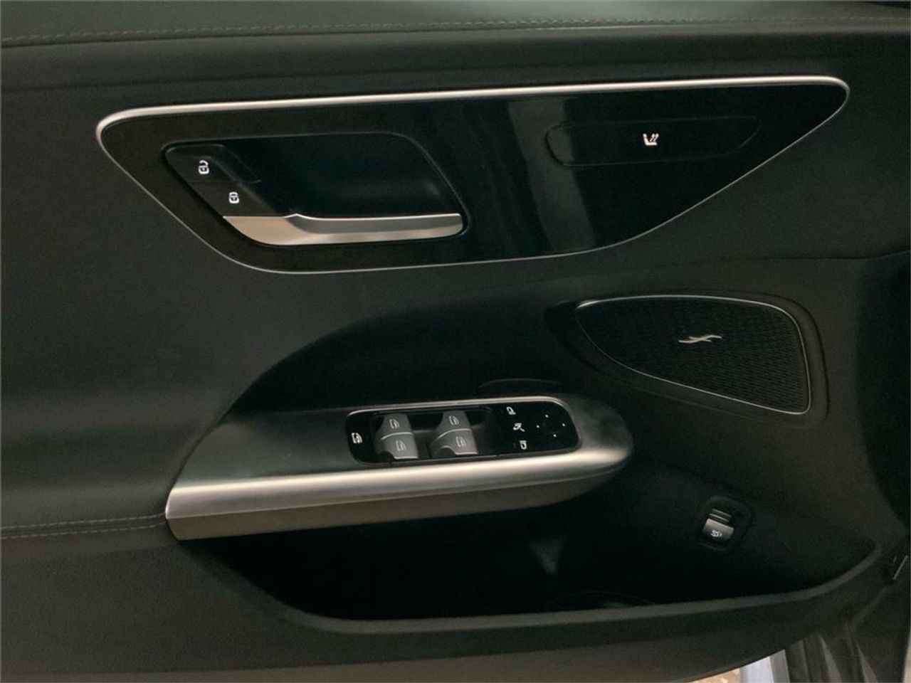 Mercedes Clase C 300 d e Berlina - Foto 2