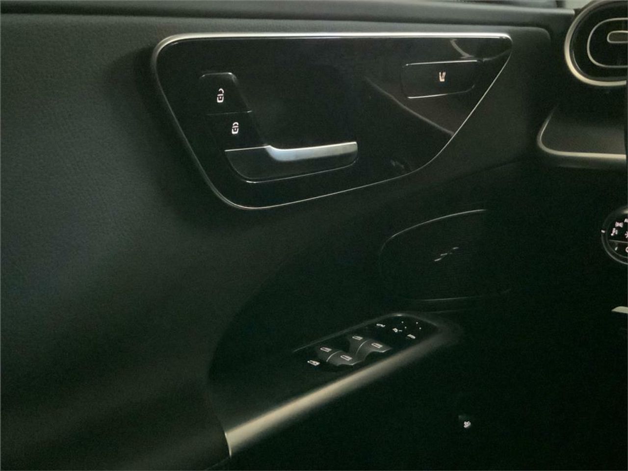 Mercedes Clase C 300 d e Berlina - Foto 2