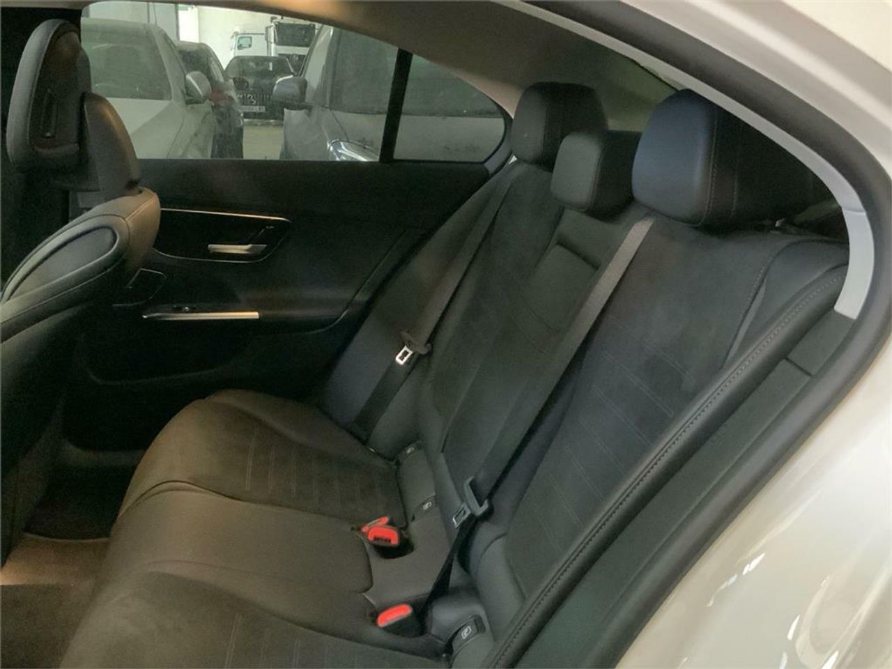 Mercedes Clase C 300 e Berlina - Foto 2