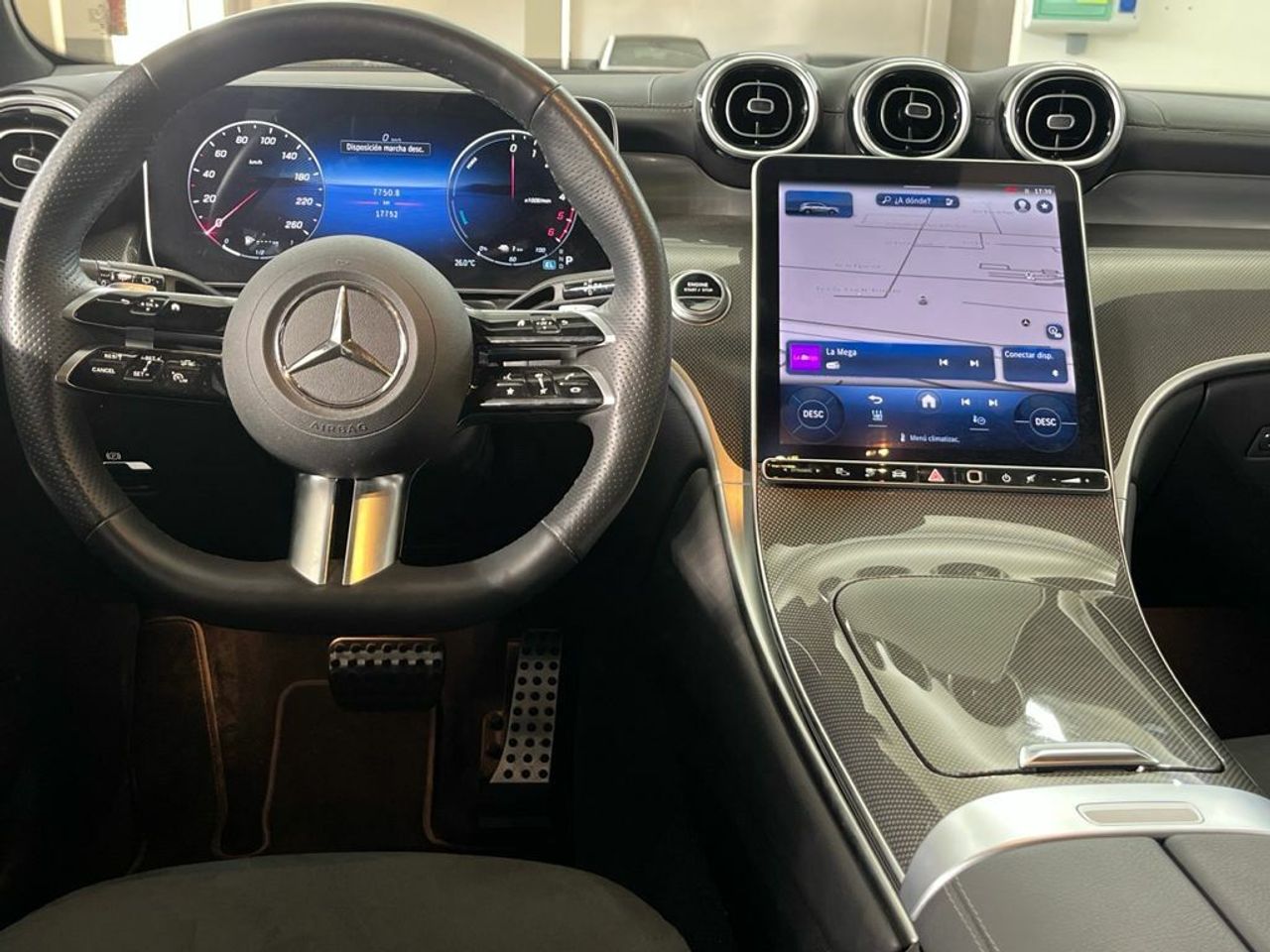 Mercedes GLC 300 de 4Matic AMG Line (EURO 6d) - Foto 2