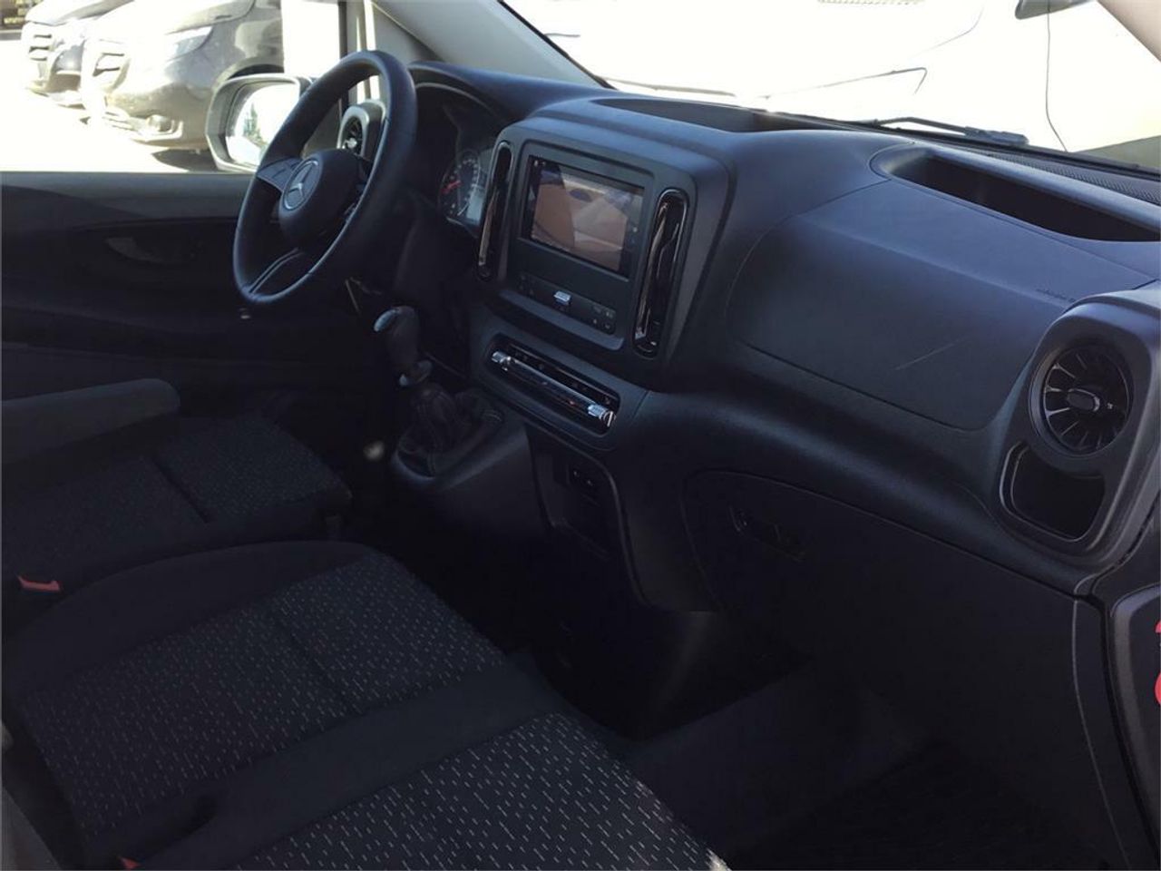 Mercedes Vito 114CDI 100kW furgón Pro larga - Foto 2