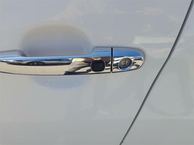 Peugeot 108 Top! Allure 1.2 PureTech 60KW (82CV)