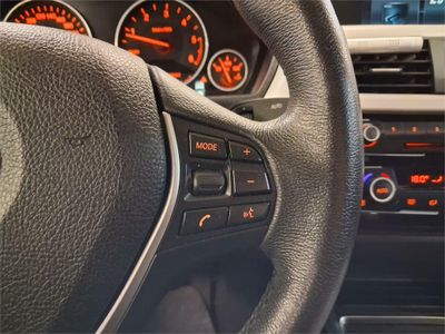 BMW Serie 3 318dA Business