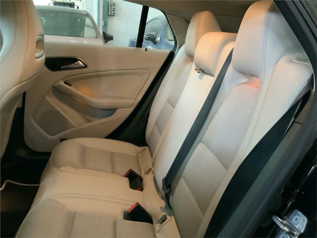 Mercedes CLA 200 d Shooting Brake - Foto 2