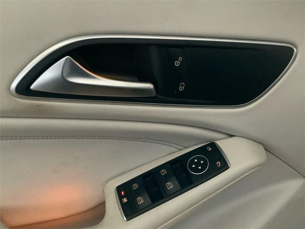 Mercedes CLA 200 d Shooting Brake - Foto 2