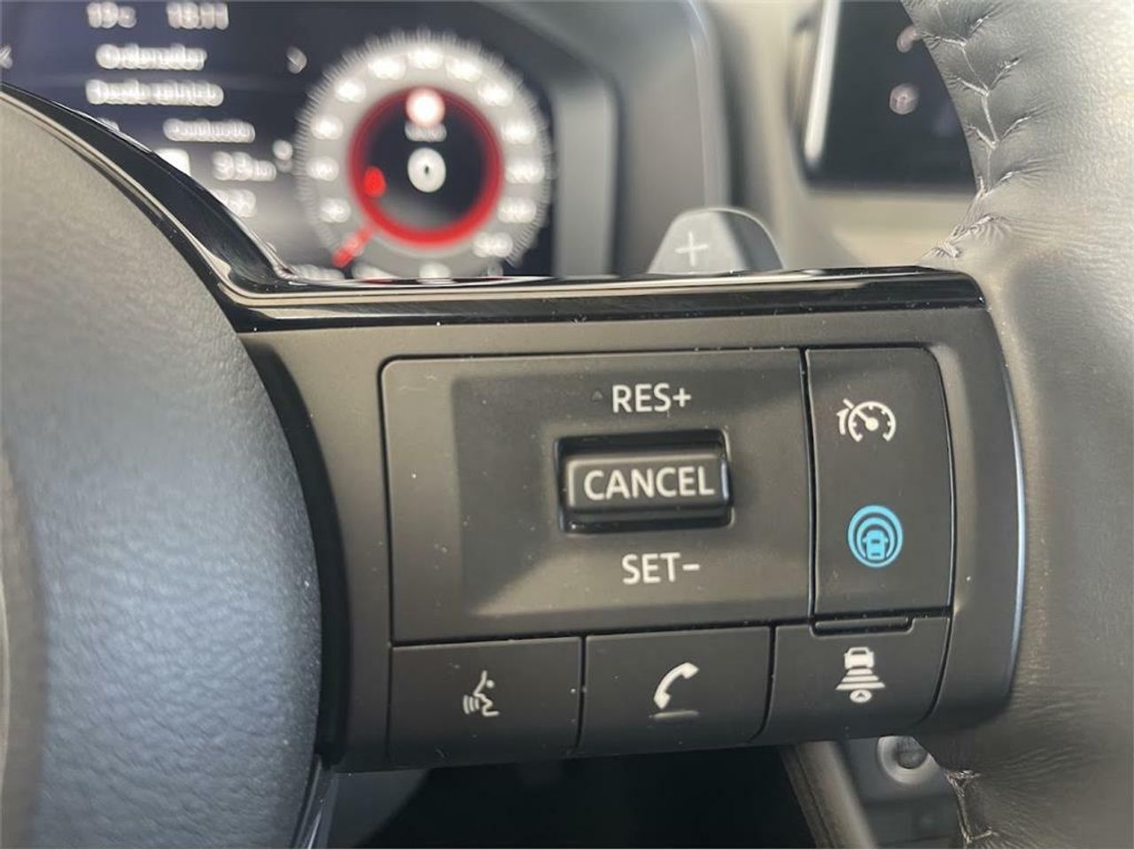 Nissan X-Trail 5pl 1.5T VC 120kW MHEV 4x2 Tekna - Foto 2