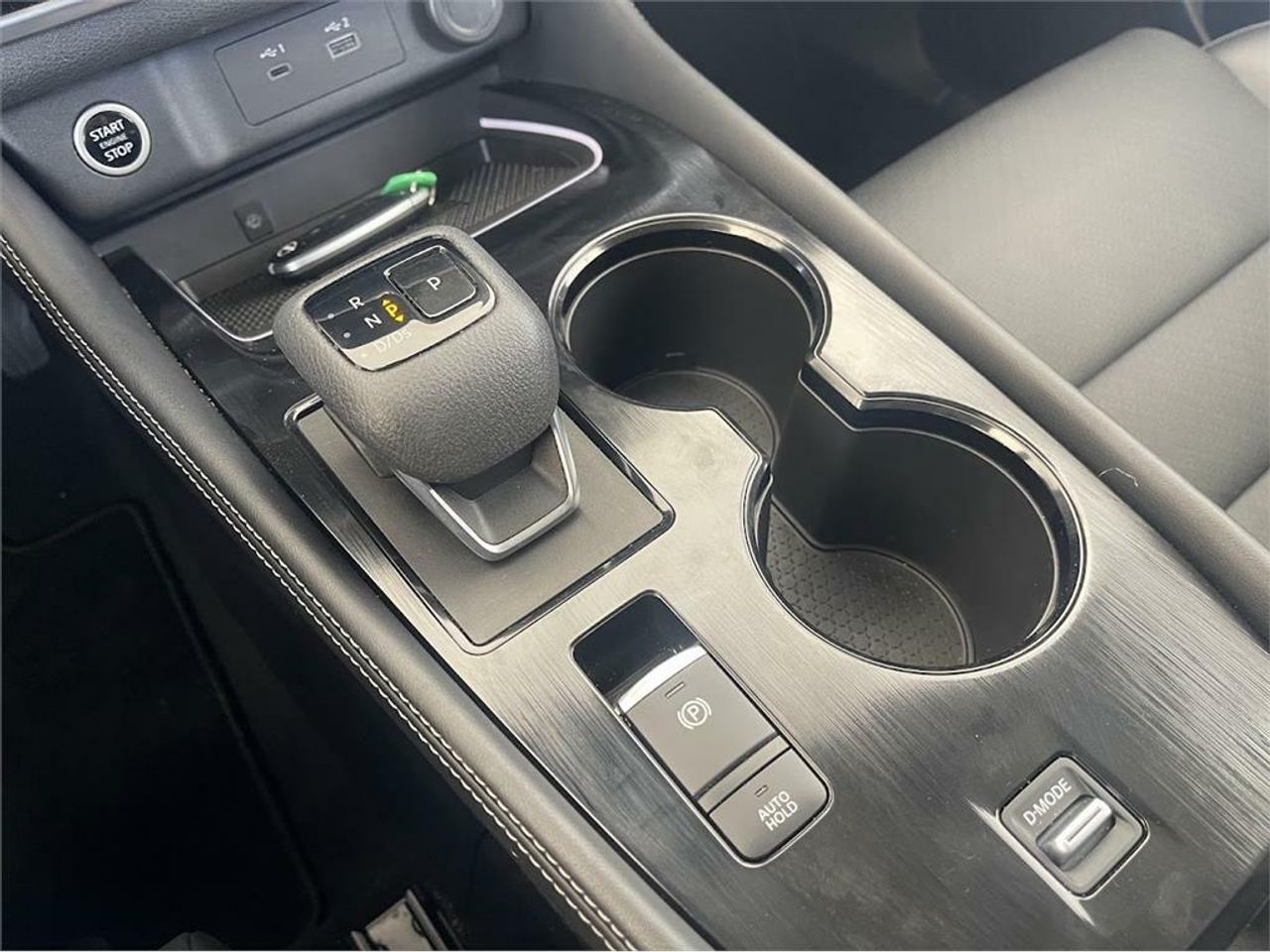 Nissan X-Trail 5pl 1.5T VC 120kW MHEV 4x2 Tekna - Foto 2