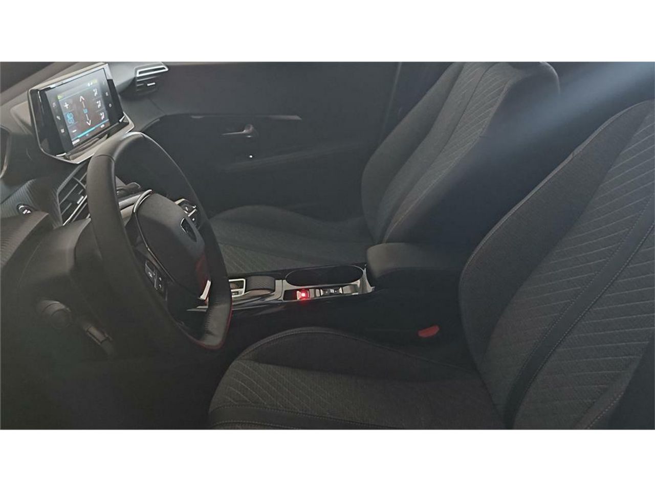 Peugeot 208 Active Eléctrico 136 (100 Kw) - Foto 2