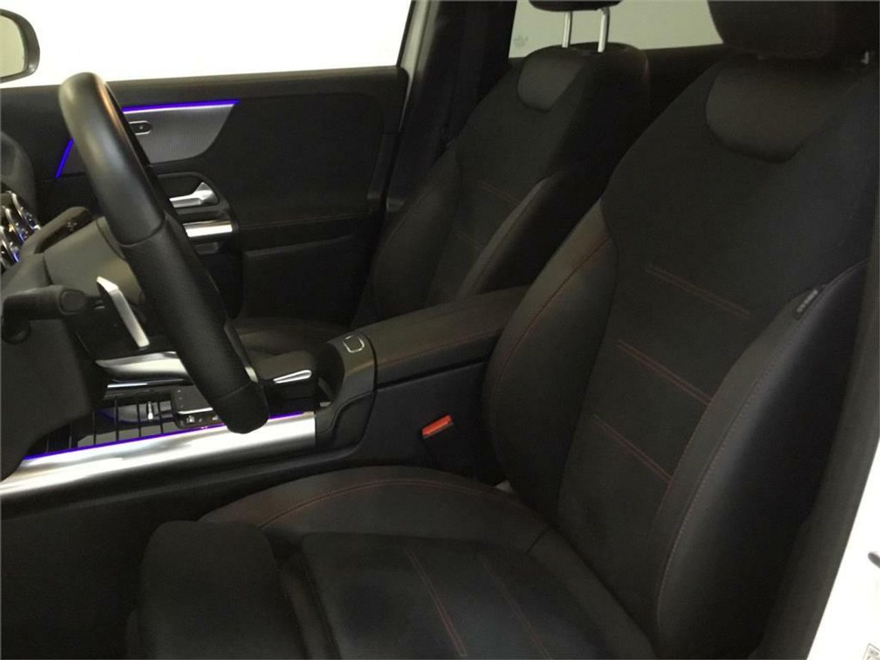 Mercedes EQA EQA 300 4MATIC - Foto 2