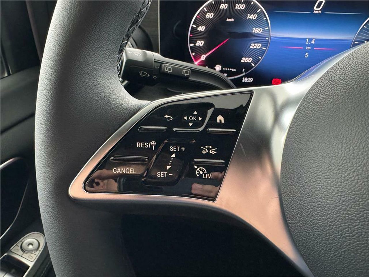 Mercedes Clase V 220 d Avantgarde Largo - Foto 2