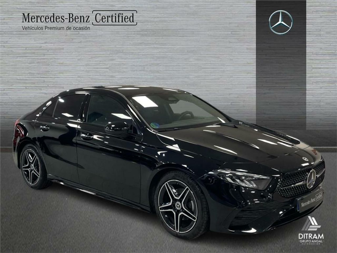 Mercedes Clase A 180 Sedán - Foto 2