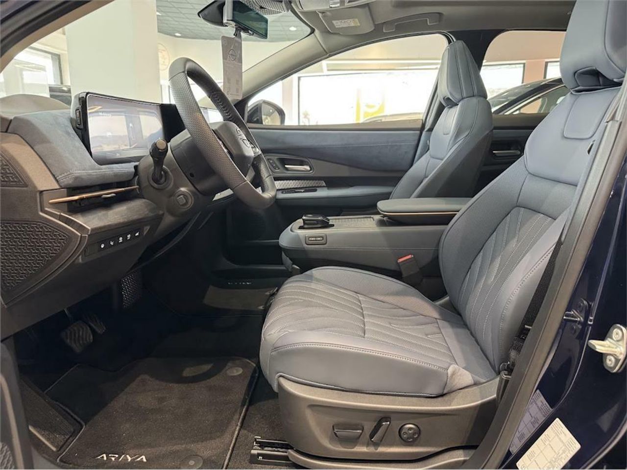 Nissan Ariya 5p 87 kWh 4x2 Evolve CAR. 22kW + Pack Sp - Foto 2