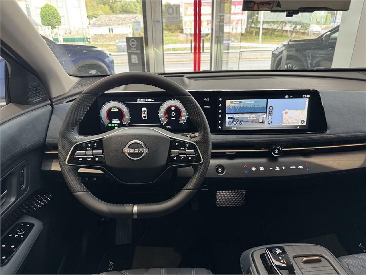 Nissan Ariya 5p 87 kWh 4x2 Evolve CAR. 22kW + Pack Sp - Foto 2