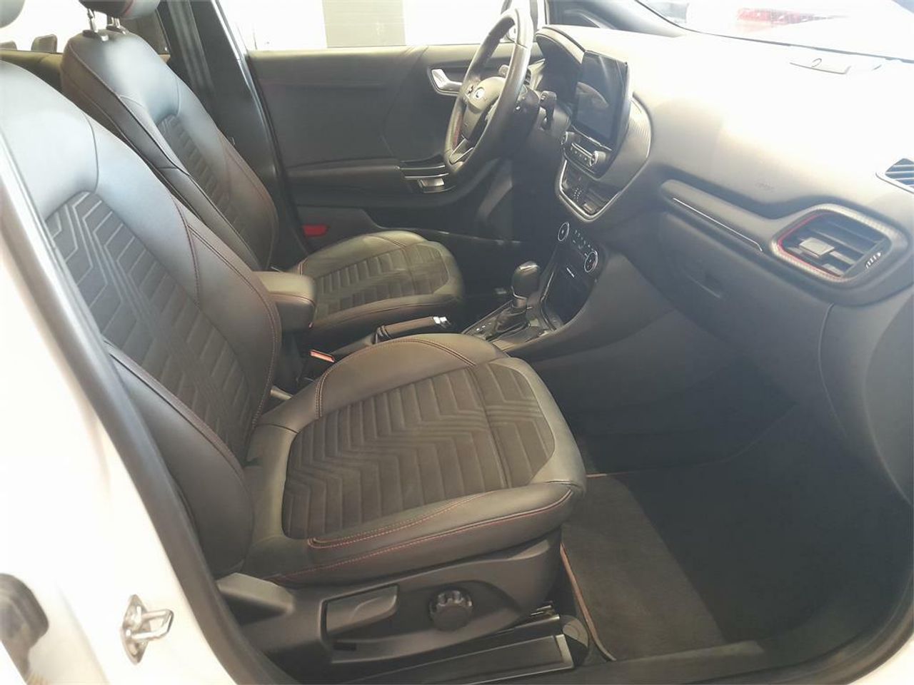 Ford Puma 1.0 EcoBoost 125cv ST-Line X MHEV Auto - Foto 2