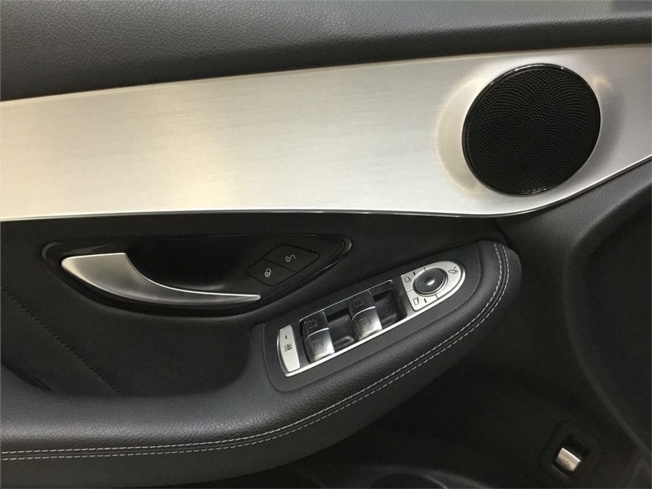 Mercedes GLC 200 4MATIC - Foto 2