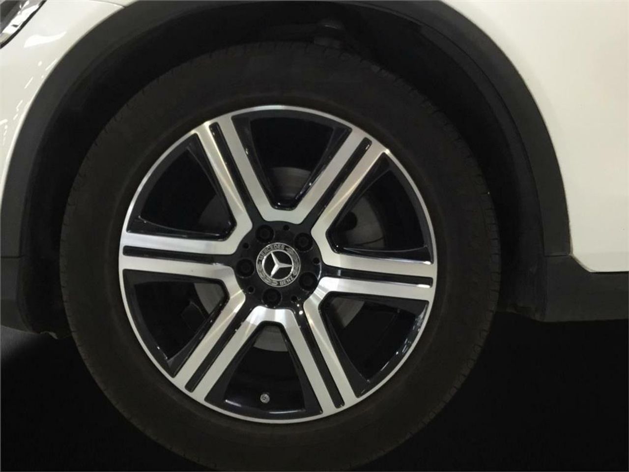 Mercedes GLC 220 d 4MATIC - Foto 2