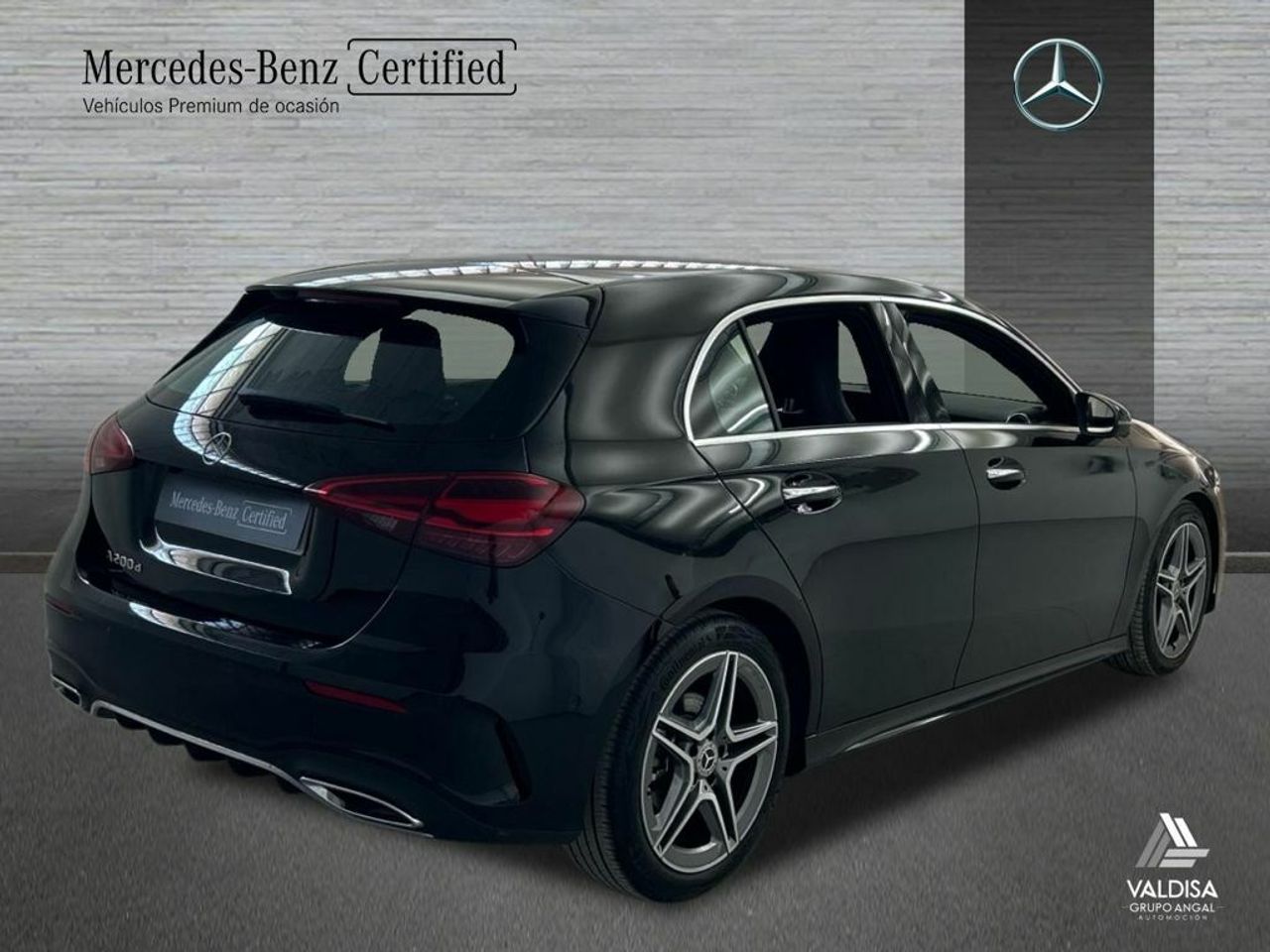 Mercedes Clase A 200 d Compacto - Foto 2