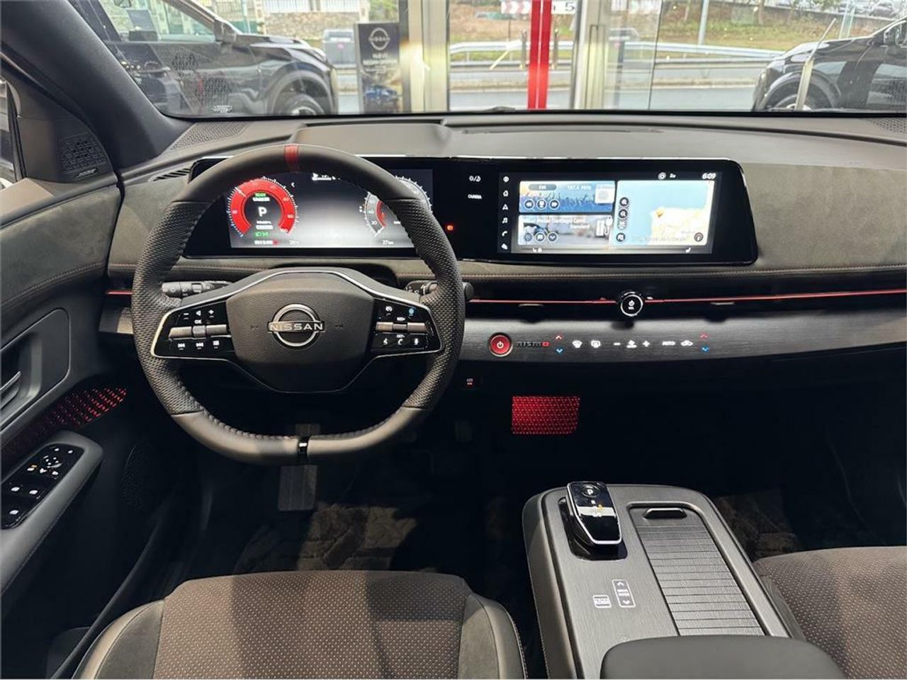 Nissan Ariya ARIYA 5p 87kWh e-4ORCE NISMO - Foto 2