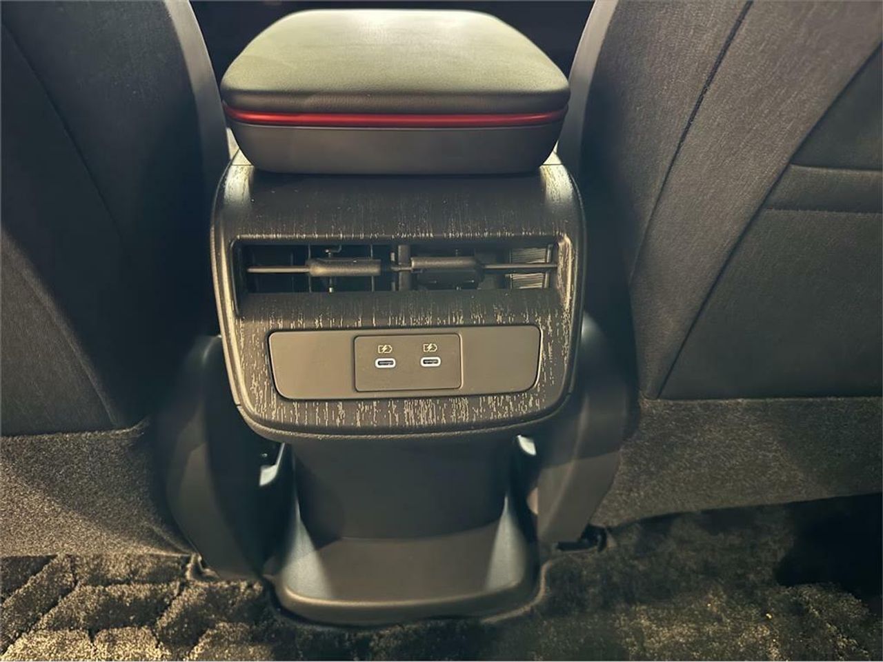 Nissan Ariya ARIYA 5p 87kWh e-4ORCE NISMO - Foto 2