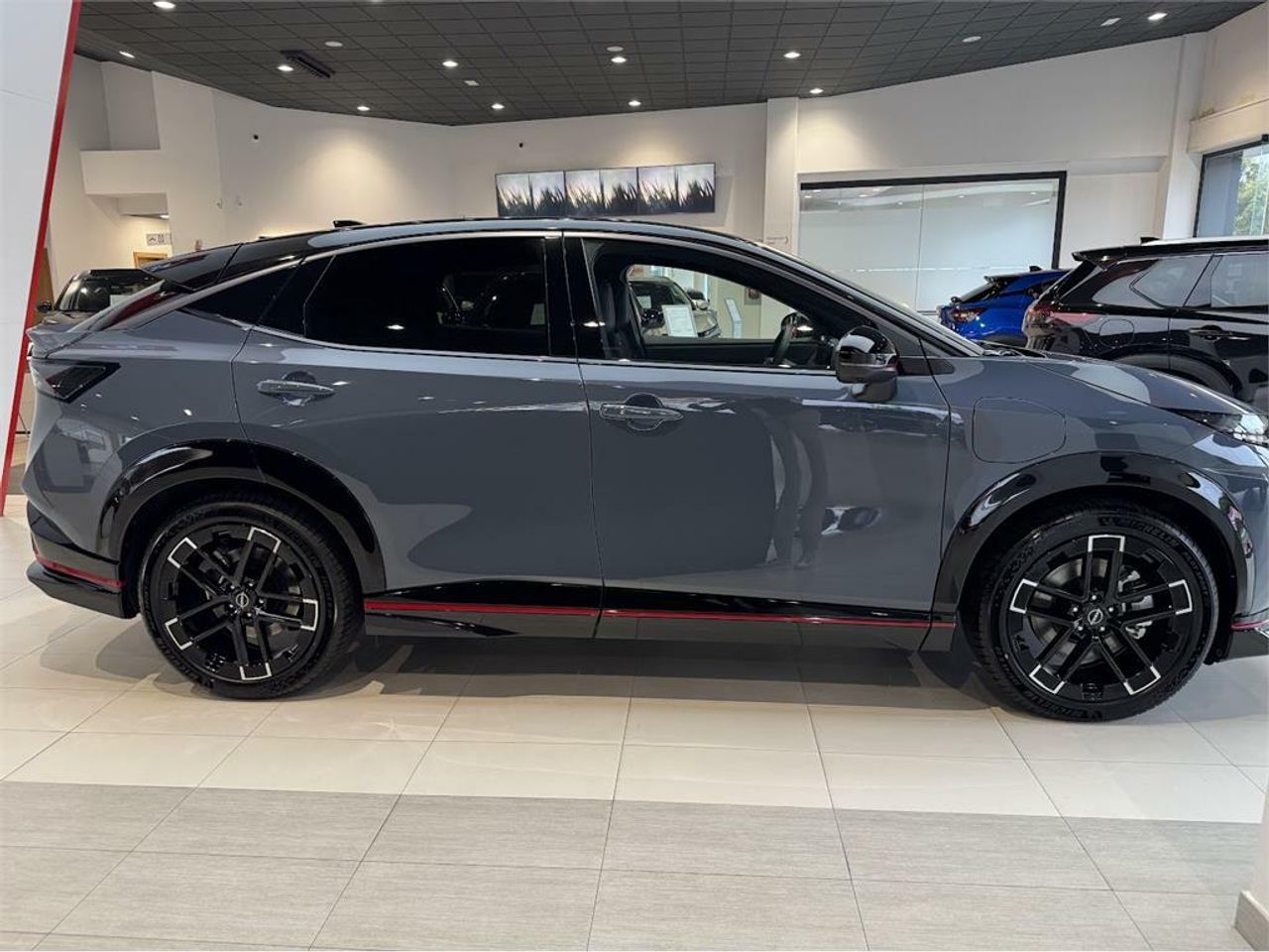 Nissan Ariya ARIYA 5p 87kWh e-4ORCE NISMO - Foto 2