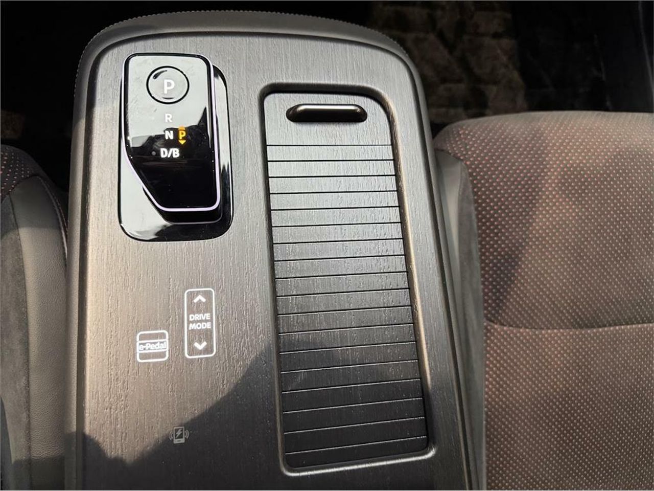 Nissan Ariya ARIYA 5p 87kWh e-4ORCE NISMO - Foto 2