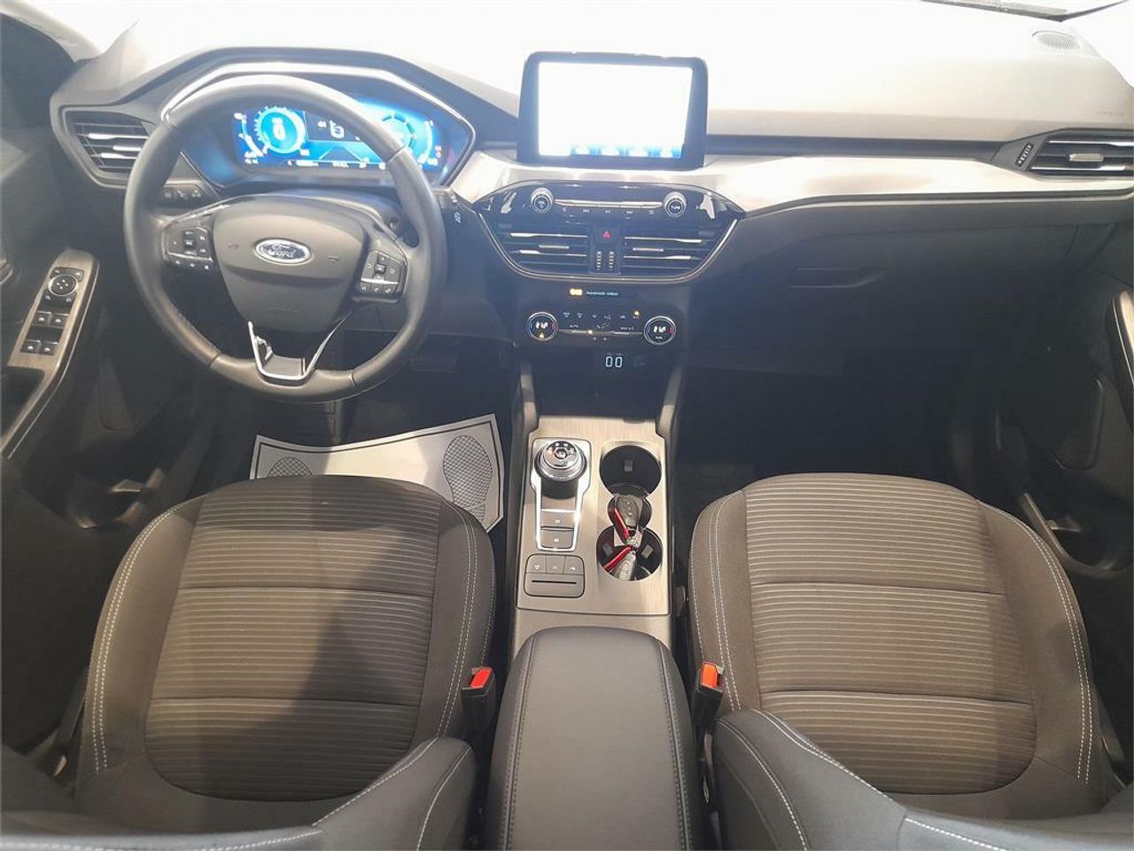 Ford Kuga Titanium 2.0 EcoBlue 140kW 4x4 Auto - Foto 2