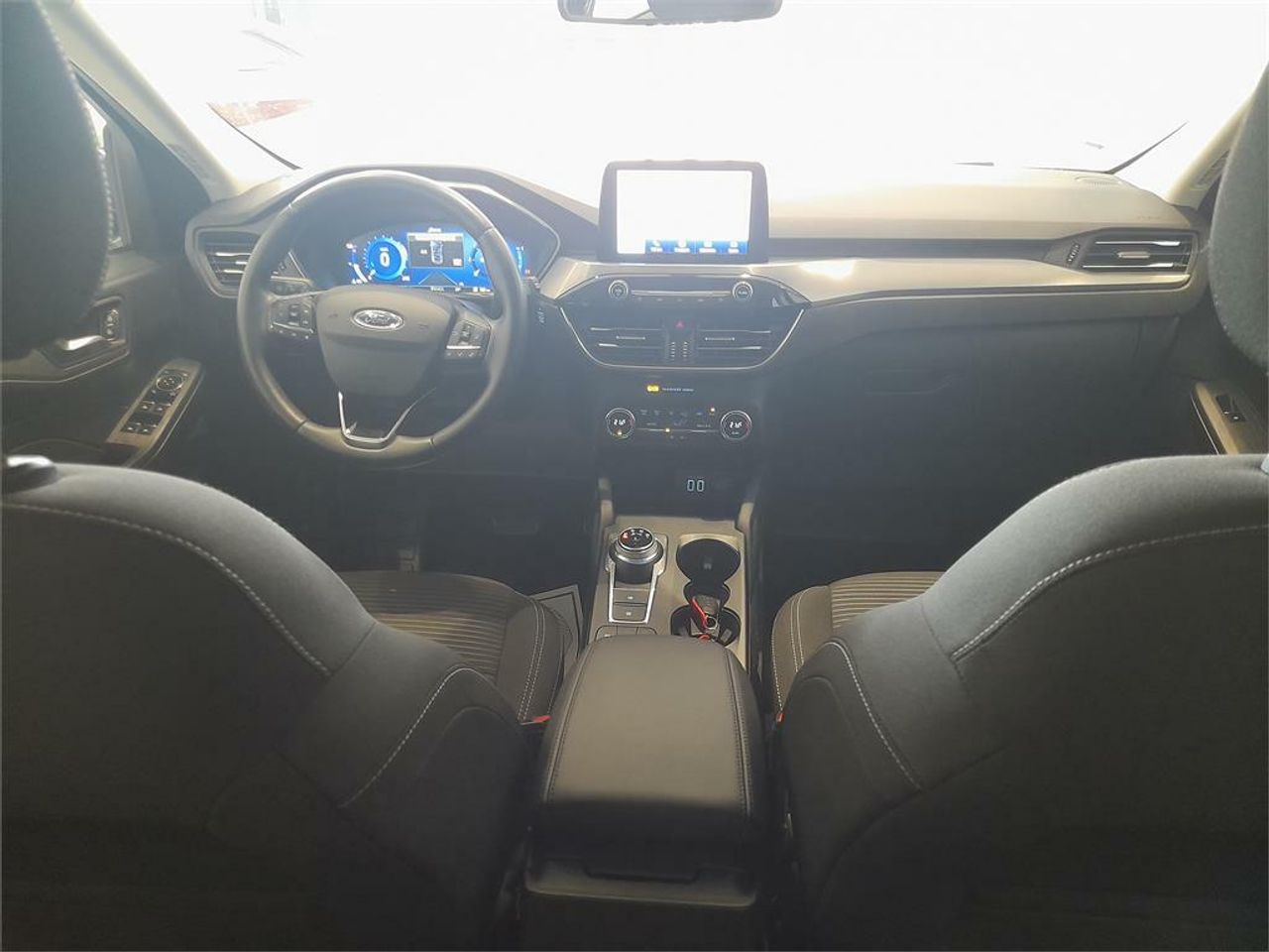 Ford Kuga Titanium 2.0 EcoBlue 140kW 4x4 Auto - Foto 2