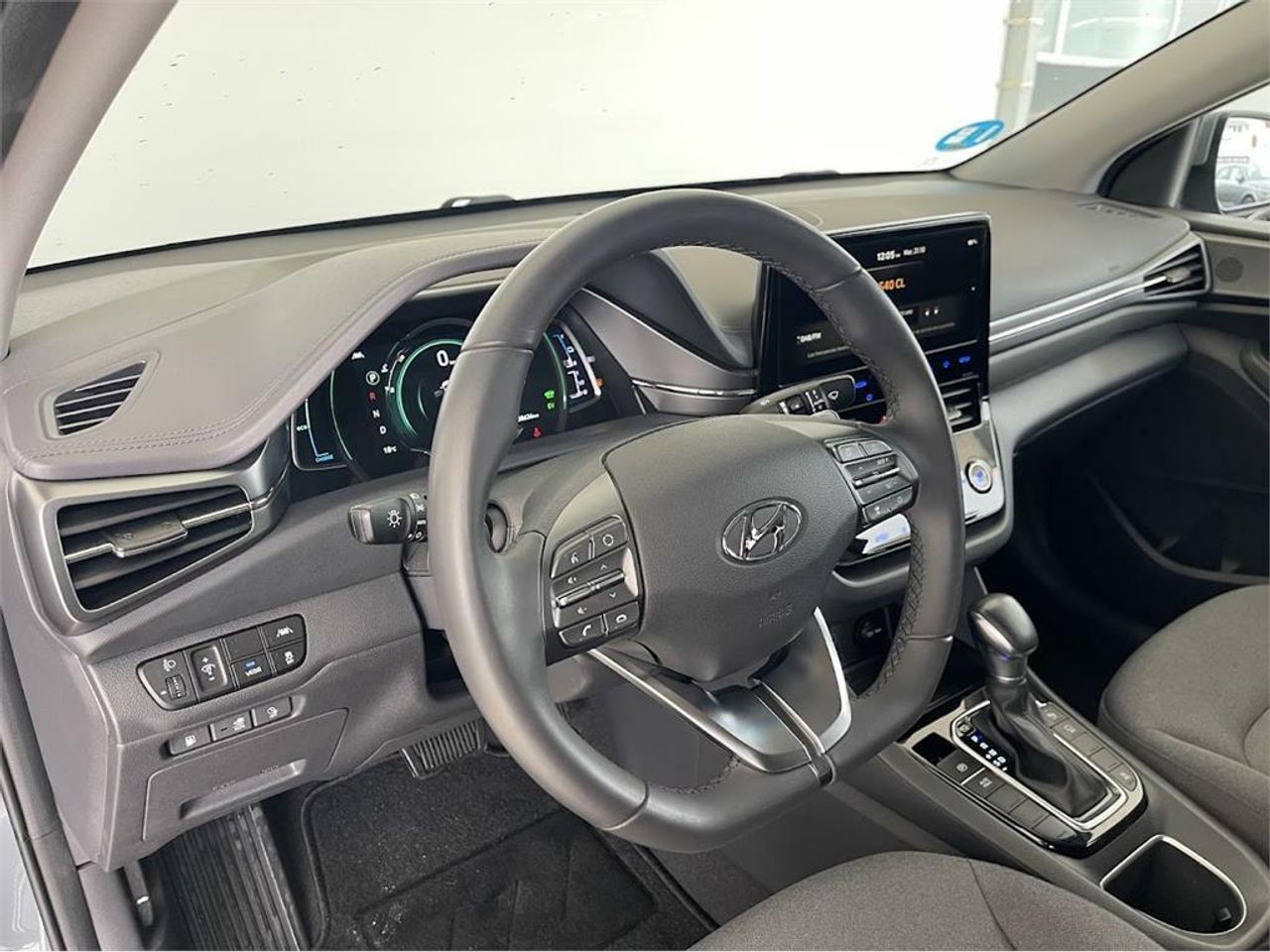 Hyundai IONIQ 1.6 GDI PHEV Tecno DCT - Foto 2