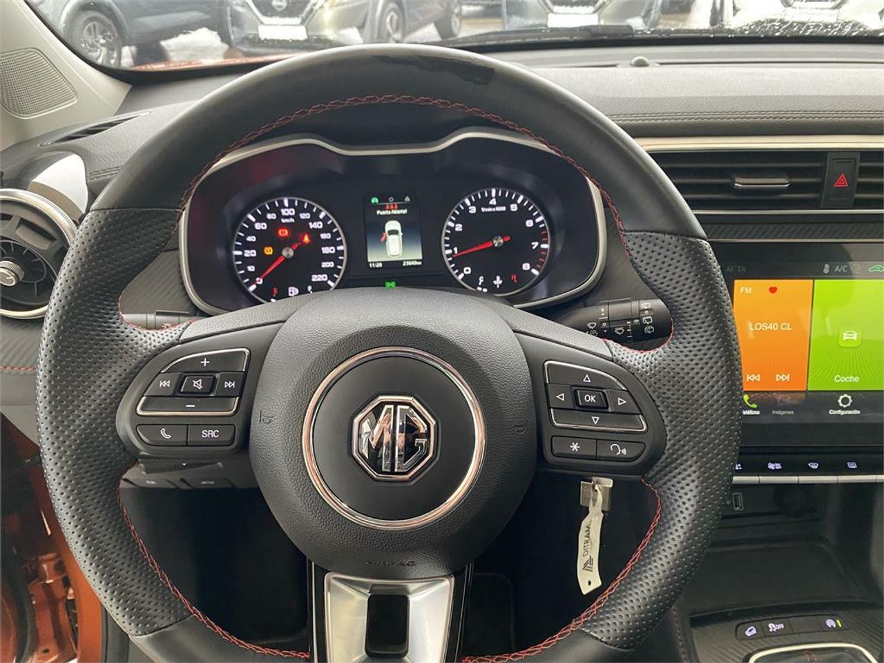 MG ZS 1.5 Luxury - Foto 2