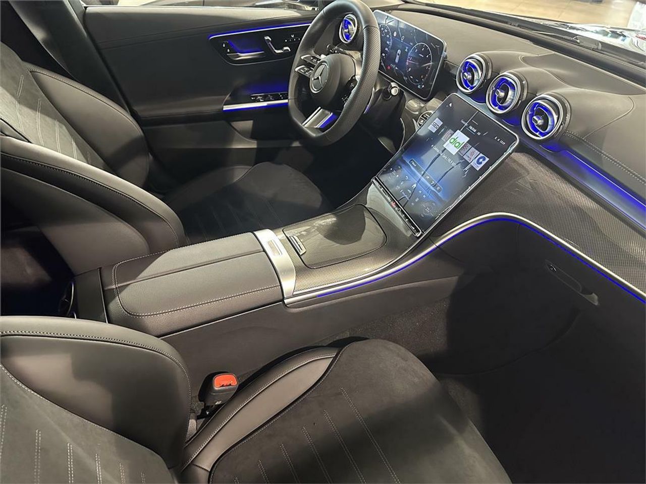 Mercedes Clase C 200 d Berlina - Foto 2