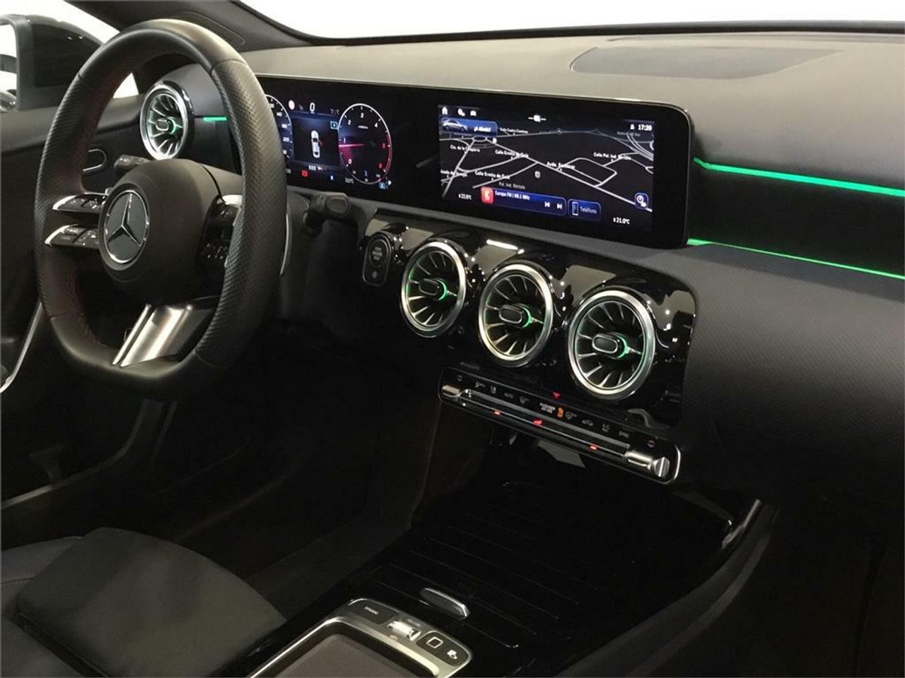 Mercedes Clase A 200 d - Foto 2