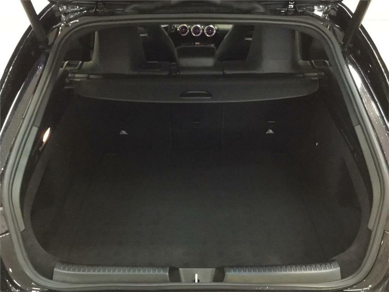 Mercedes CLA 200 D DCT Shooting Brake - Foto 2