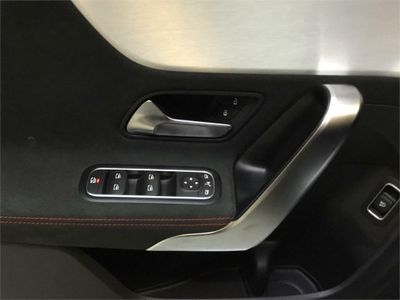 Mercedes CLA 200 D DCT Shooting Brake