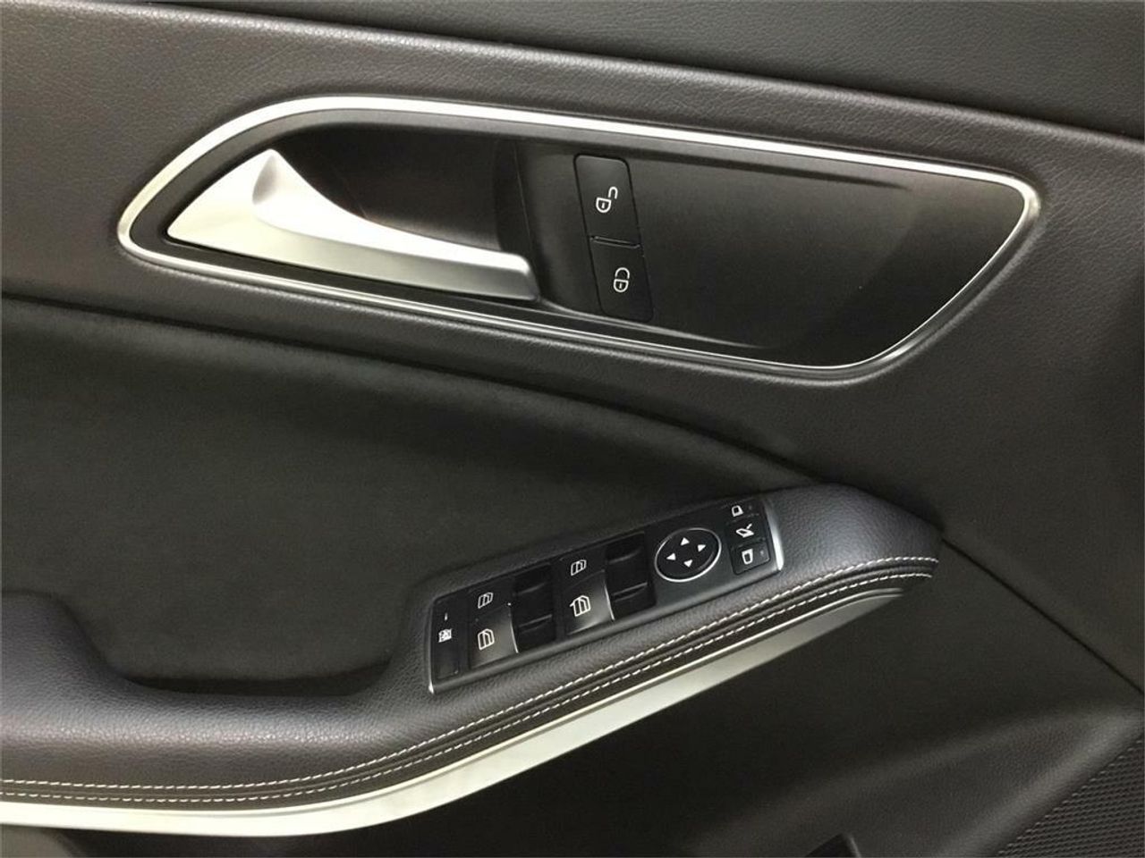 Mercedes CLA 200 Shooting Brake - Foto 2