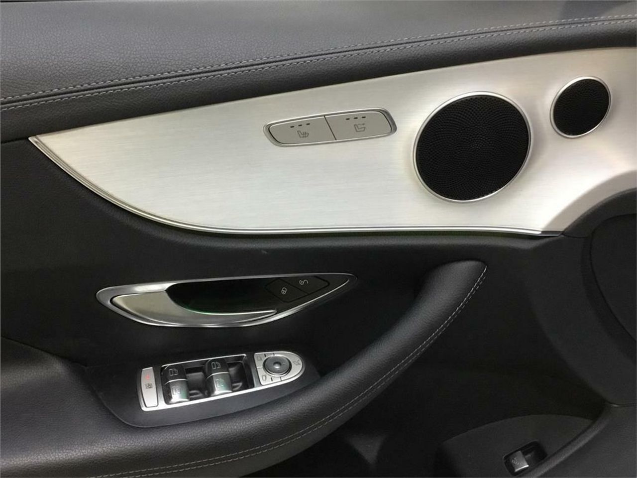 Mercedes Clase E 220 d Cabrio - Foto 2