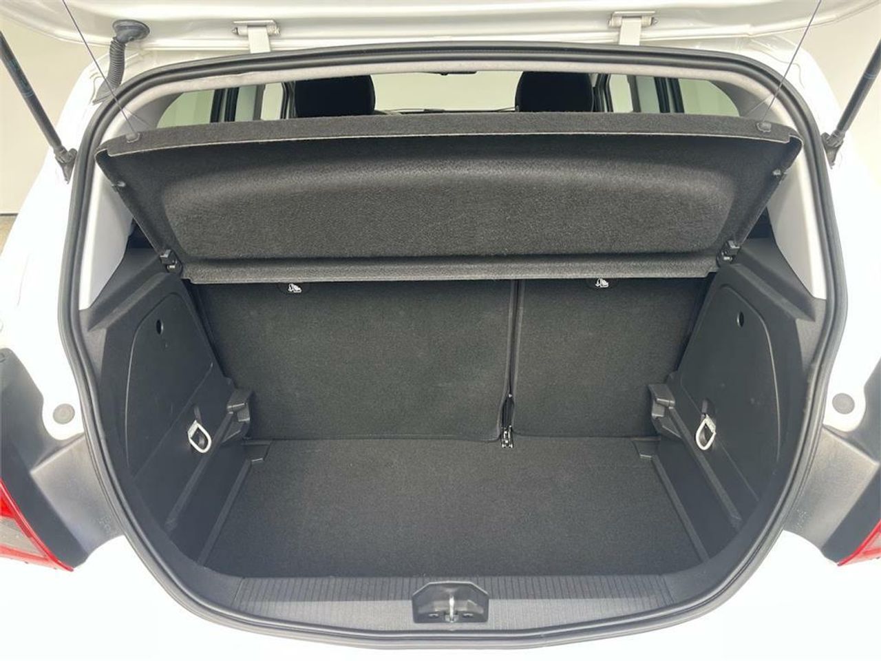 Opel Corsa 1.4 Selective 66kW (90CV) - Foto 2