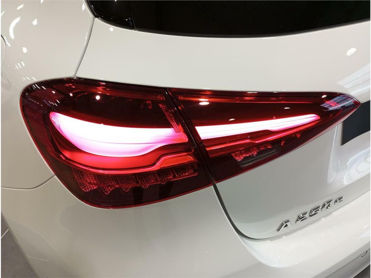 Mercedes Clase A 250 e - Foto 2