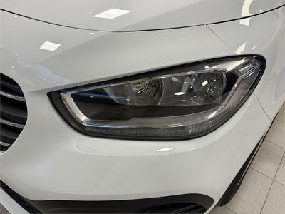 Mercedes Clase T 180 d