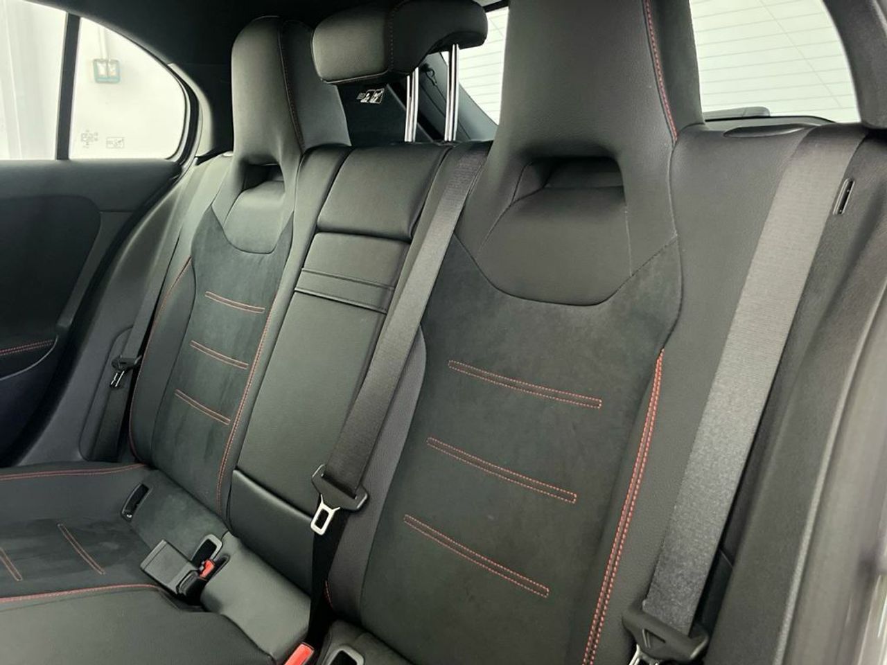 Mercedes Clase A 250 e Compacto - Foto 2