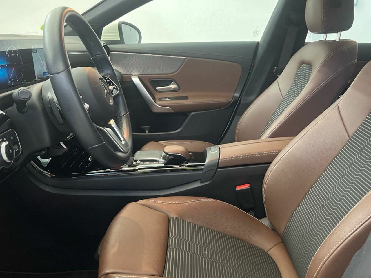 Mercedes CLA 200 d Progressive (EURO 6d) - Foto 2