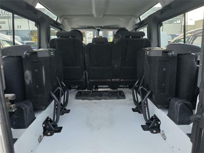 Land-Rover Defender 110 SW E