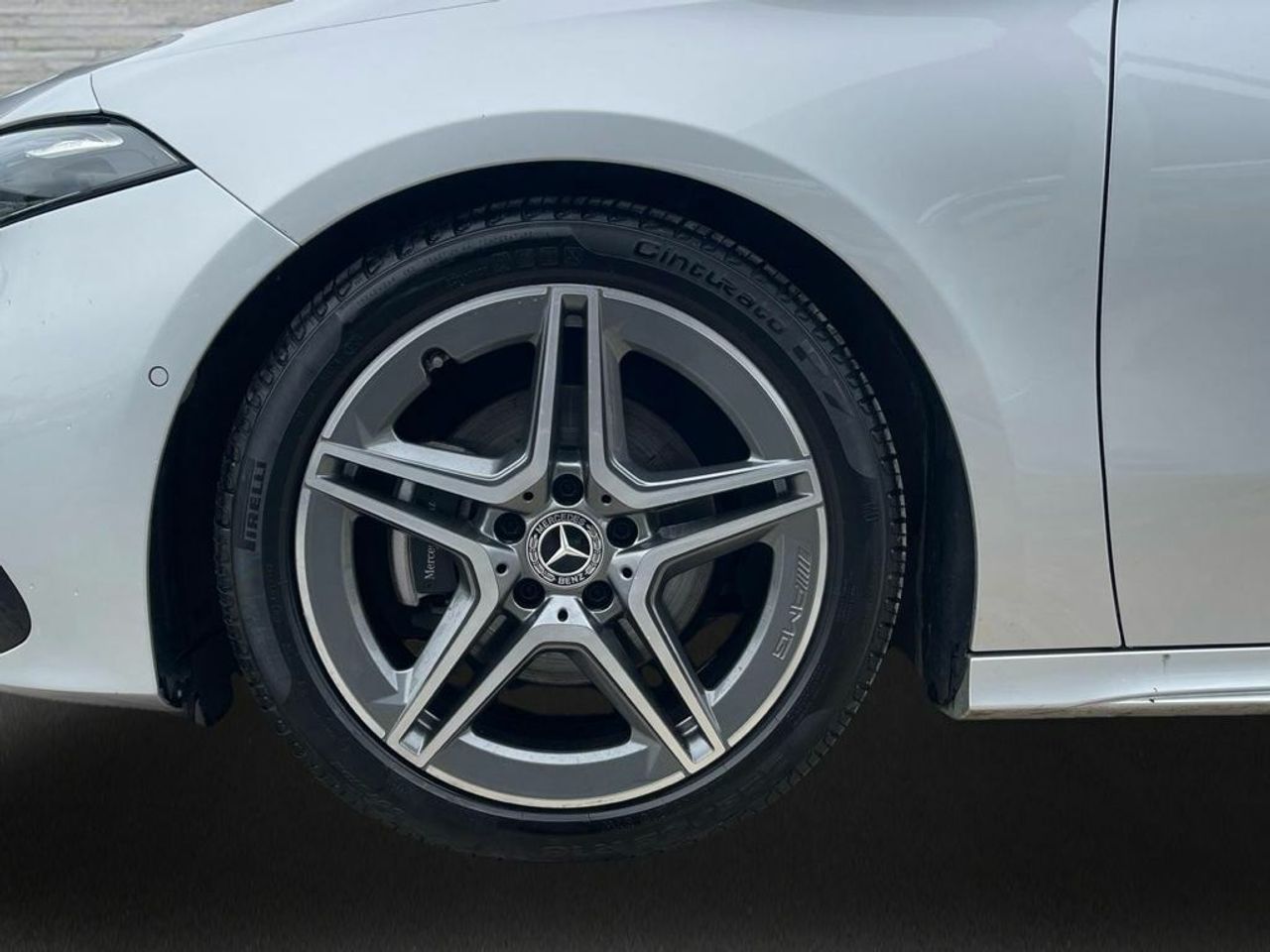 Mercedes Clase A 180 d Compacto - Foto 2