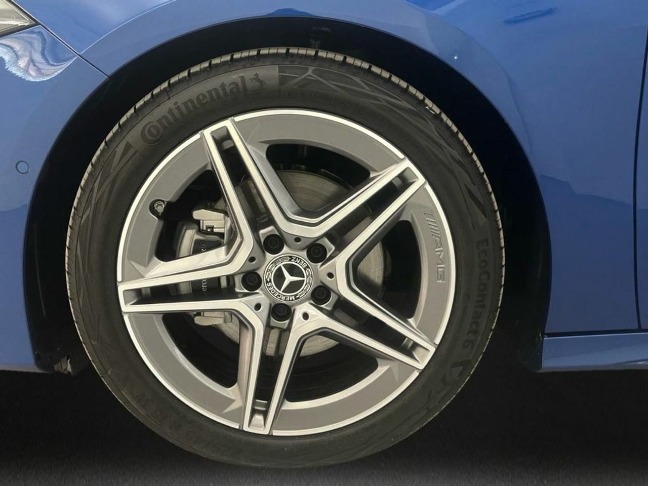 Mercedes Clase A 180 d Compacto - Foto 2